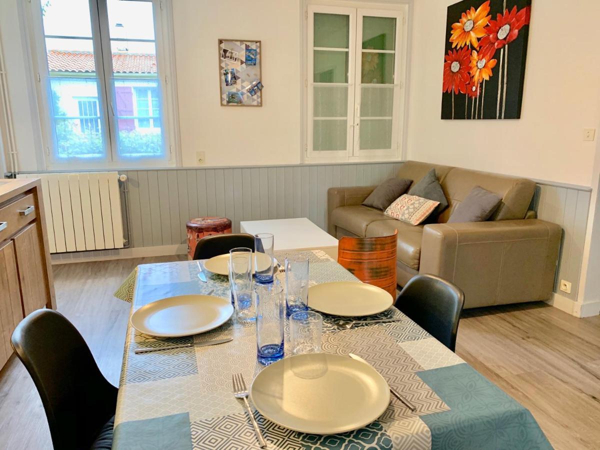 Maison De Campagne Chez Trabou Et Loulou 20 Min De La Rochelle Aigrefeuille-d'Aunis Luaran gambar
